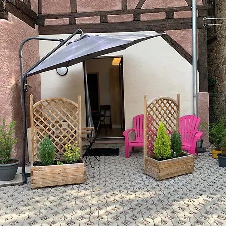 Soleil Du Matin Et Parking Gratuit アパート ベーブレンハイム