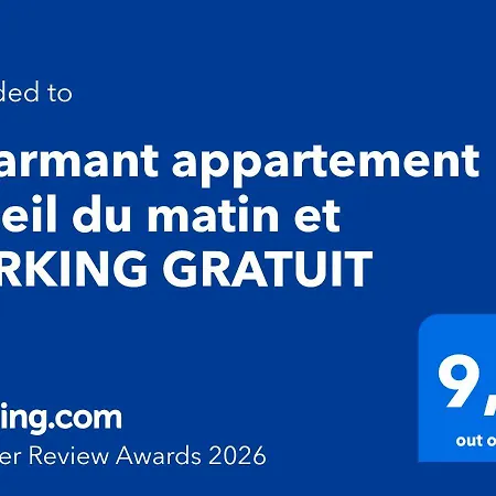 Soleil Du Matin A Parking Prive *